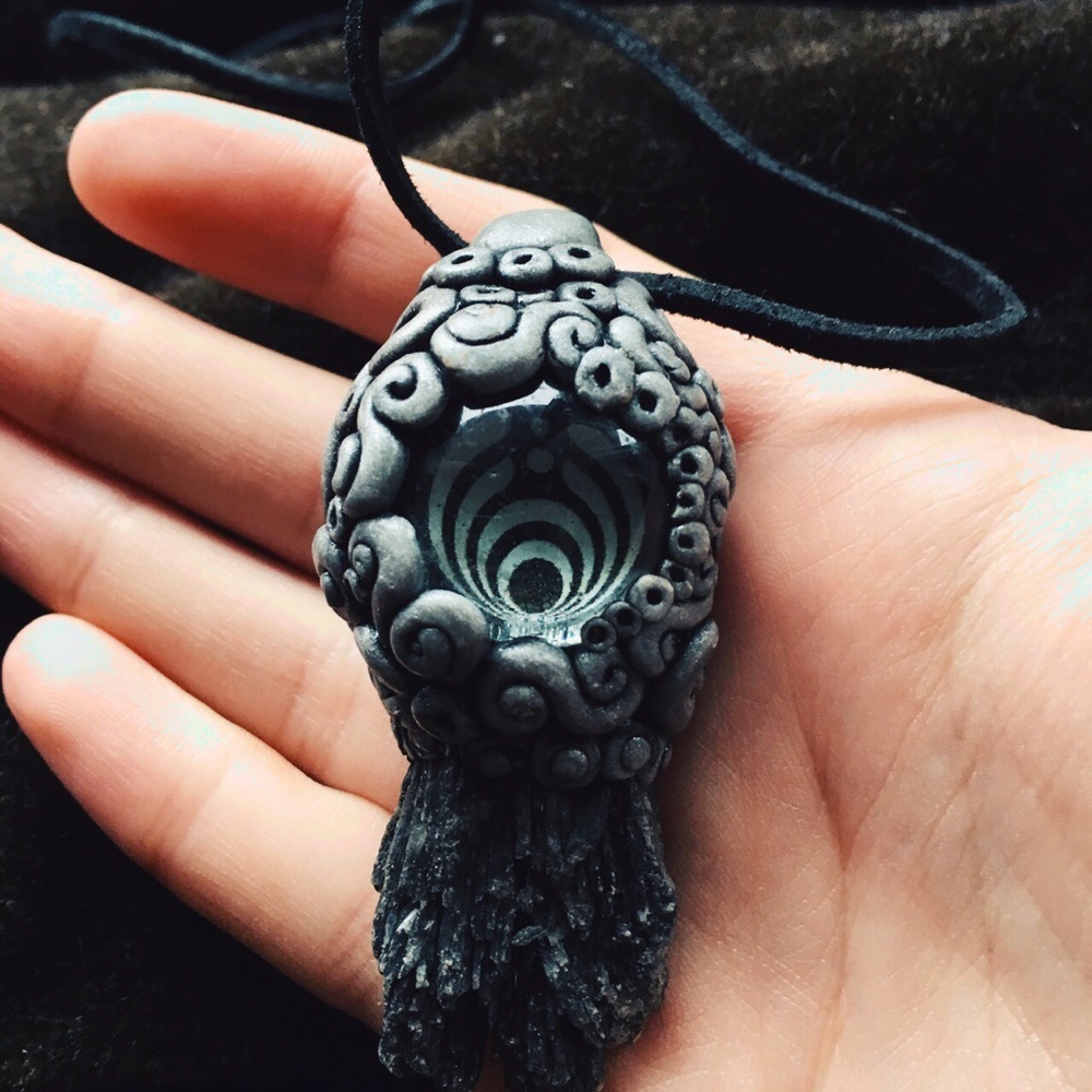 Bassnectar pendant.